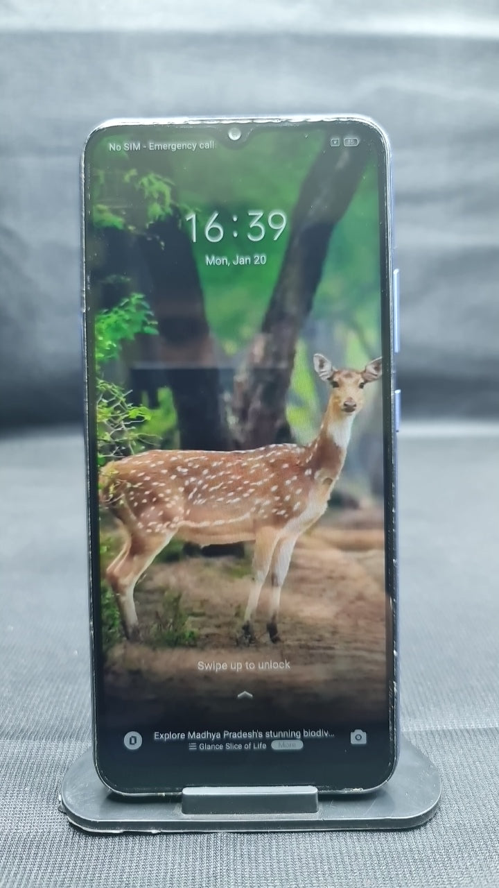 Realme C15 (4 GB/64 GB) front photo