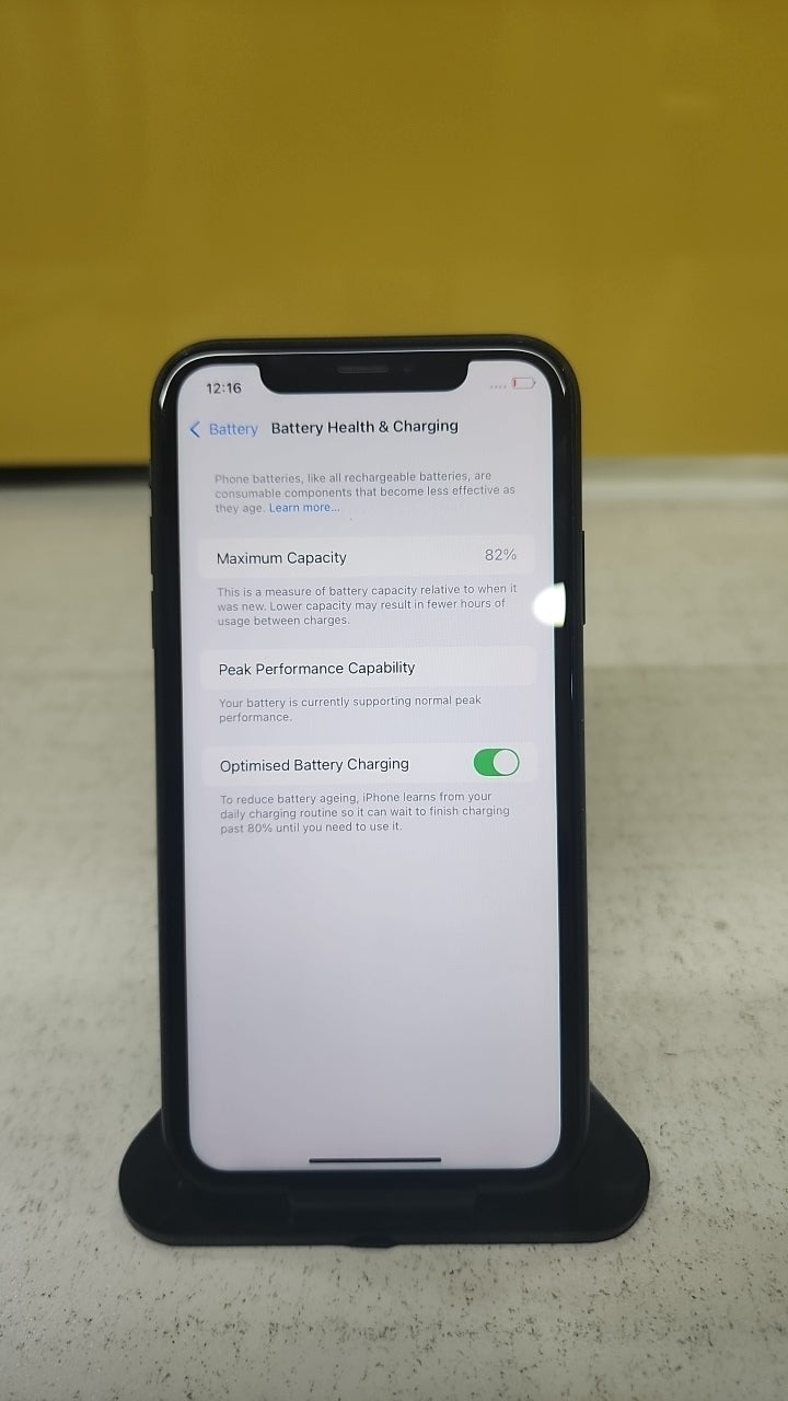 Apple iPhone XR (3 GB/64 GB) battery_health photo