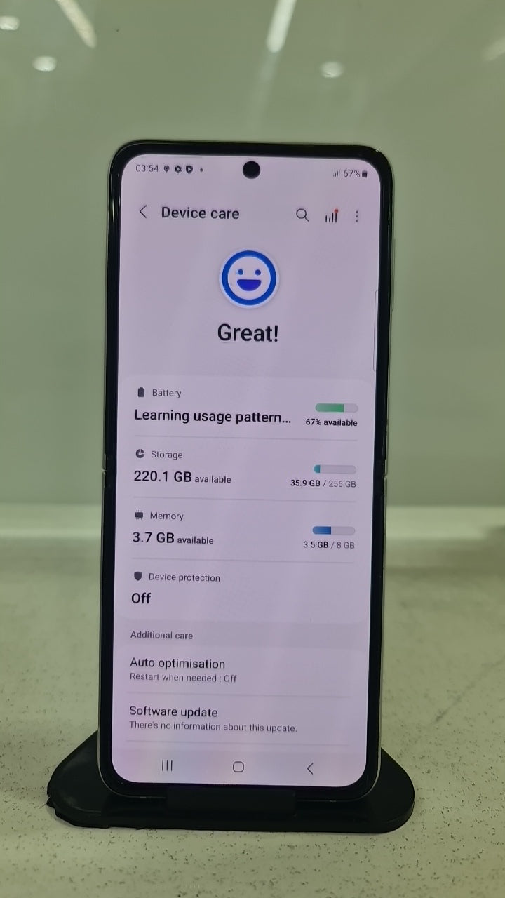 Samsung Galaxy Z Flip3 5G (8 GB/256 GB) battery_health photo