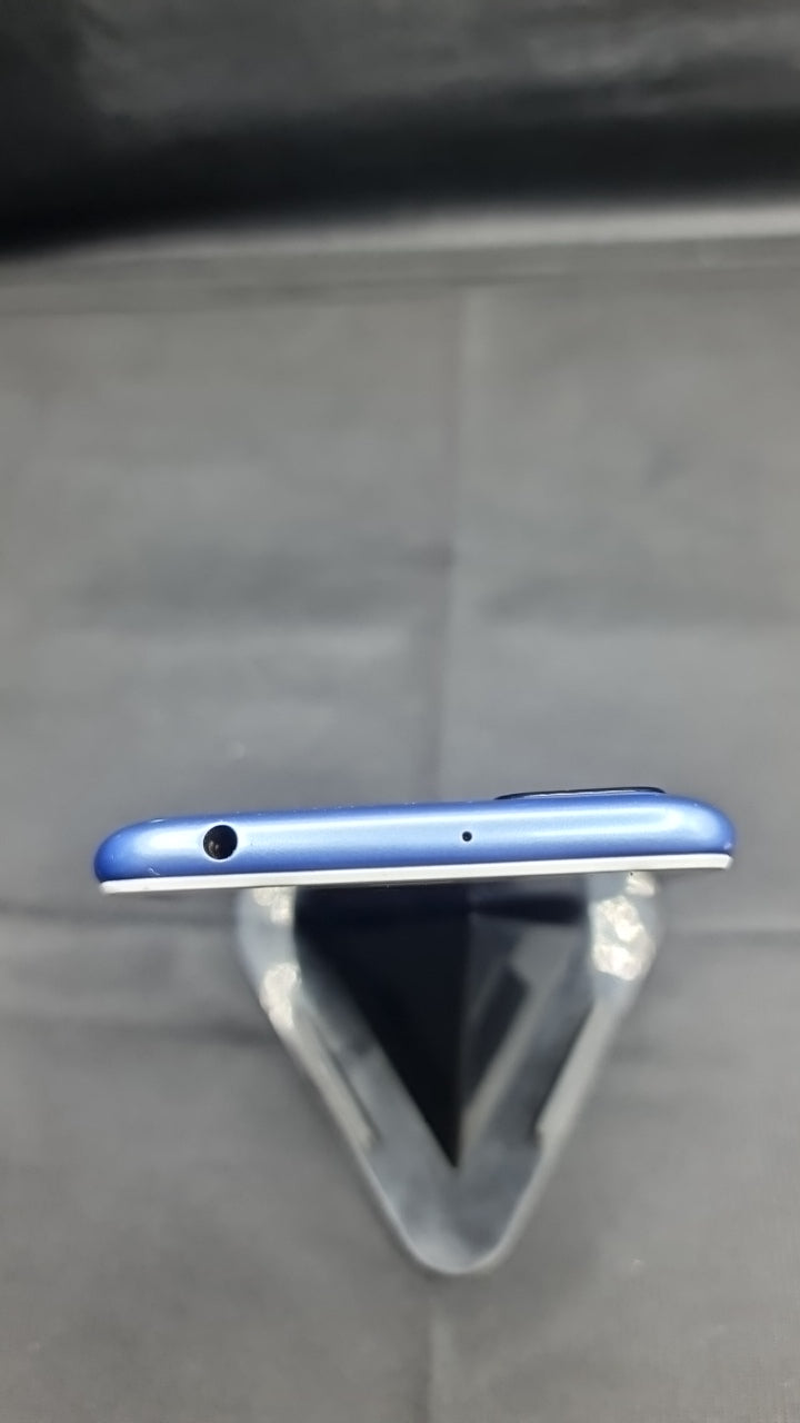 Xiaomi Redmi 6A (2 GB/32 GB) top photo