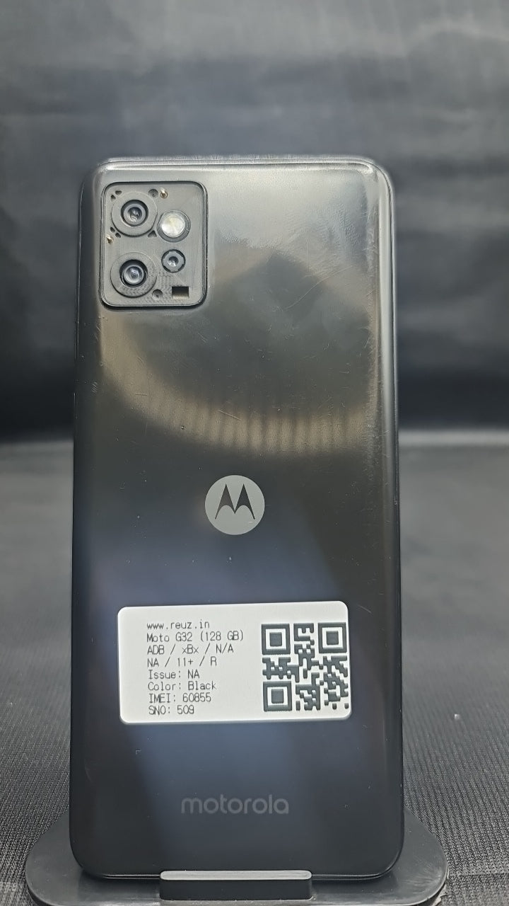 Motorola Moto G32 (8 GB/128 GB) back photo