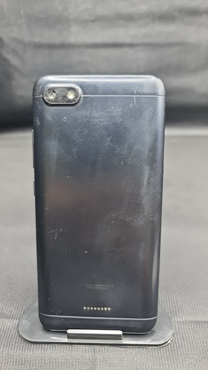 Xiaomi Redmi 6A (2 GB/32 GB) back photo