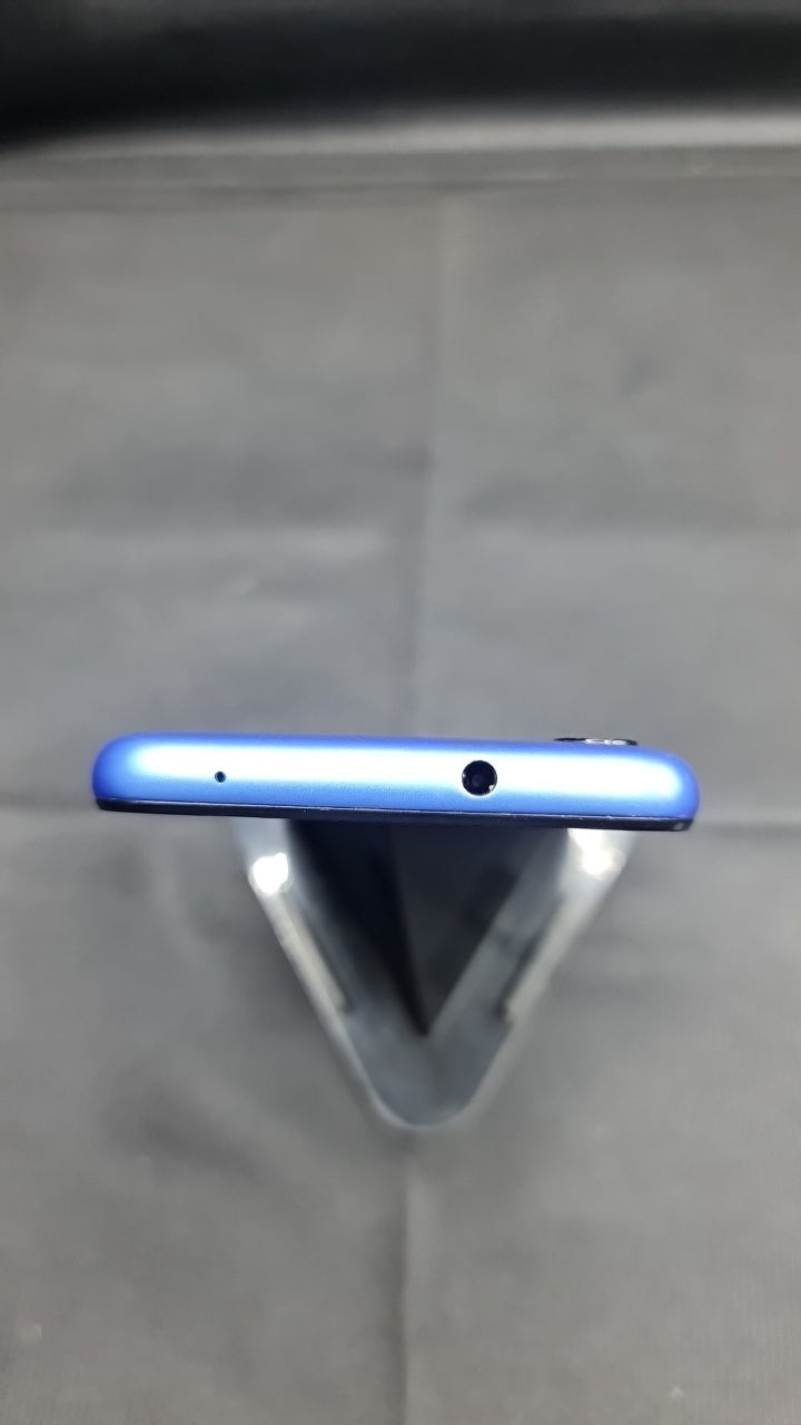 Xiaomi Redmi 7A (3 GB/32 GB) top photo