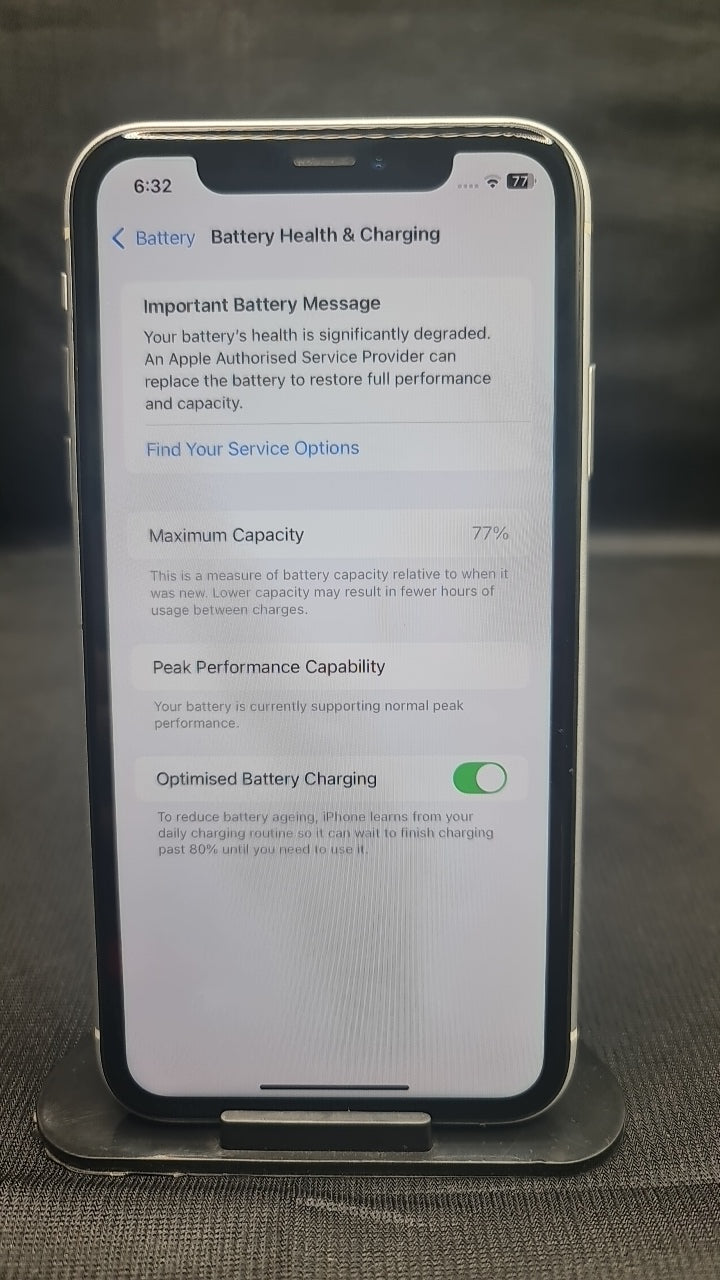 Apple iPhone XR (3 GB/64 GB) battery_health photo