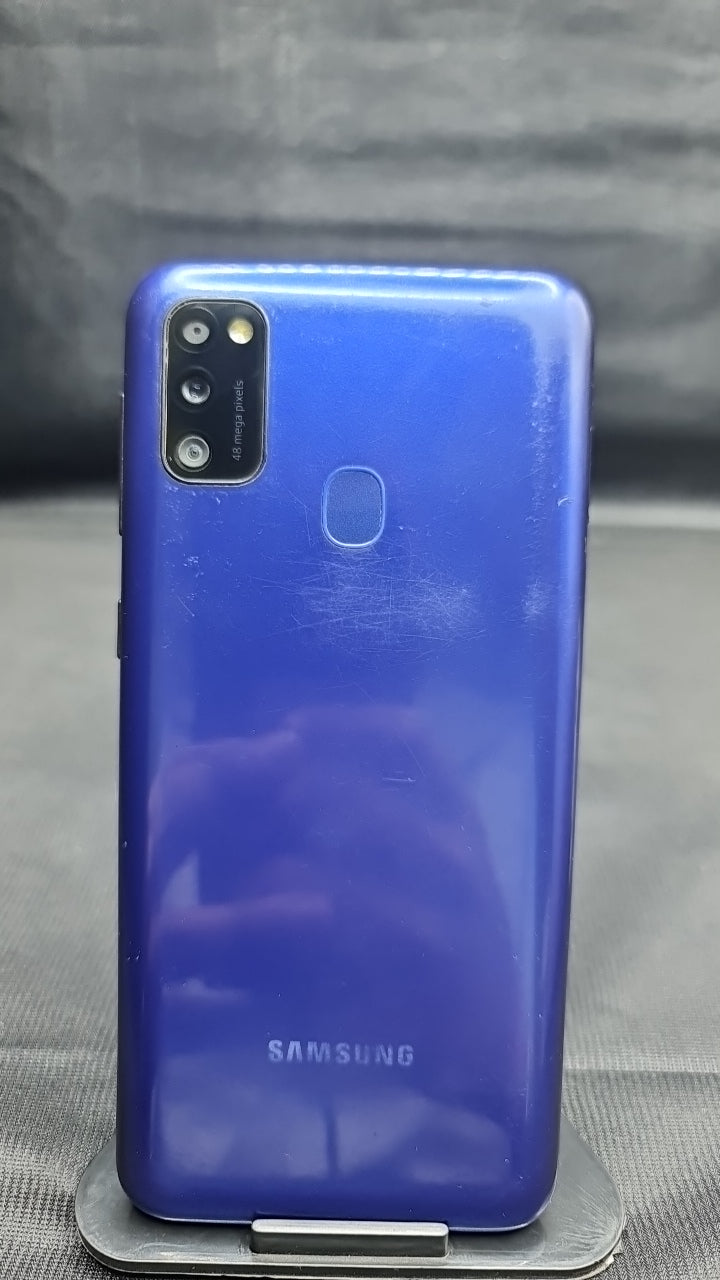 Samsung Galaxy M21 (4 GB/64 GB) back photo